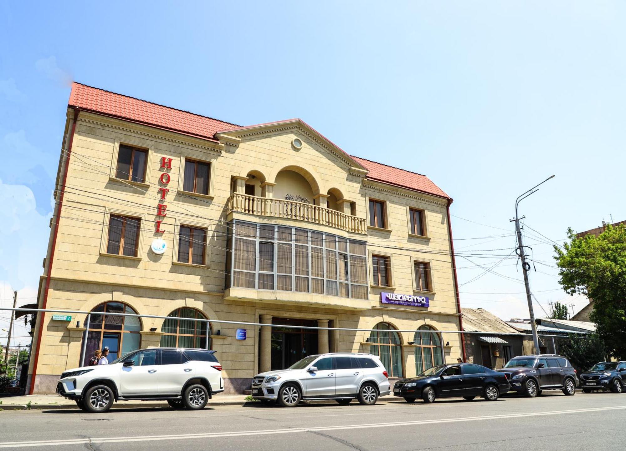 Sd Hotel Erivan Exterior foto